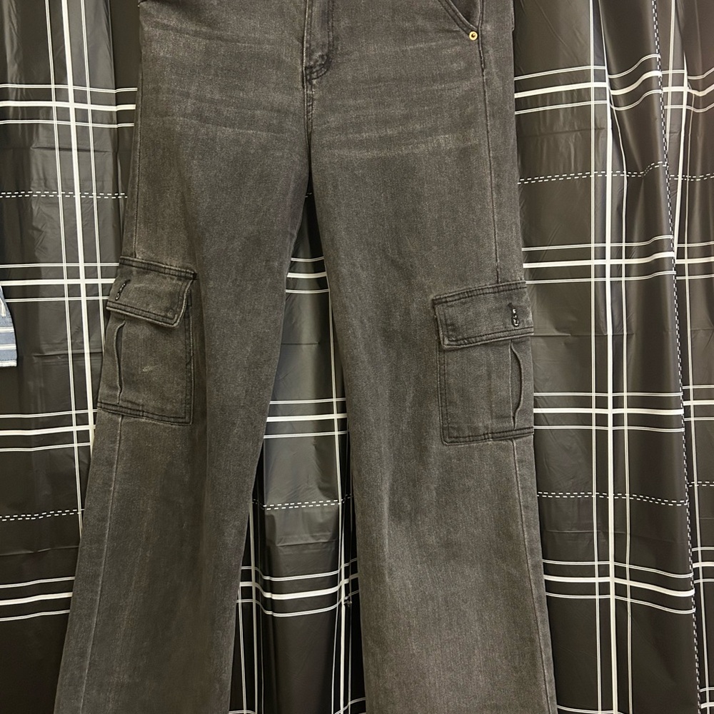 Black Cargo Jeans